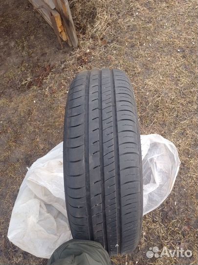 Kumho Ecowing ES01 KH27 185/65 R15