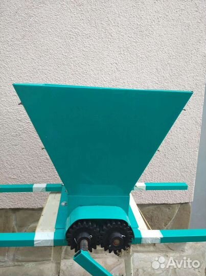 Измельчитель для винограда