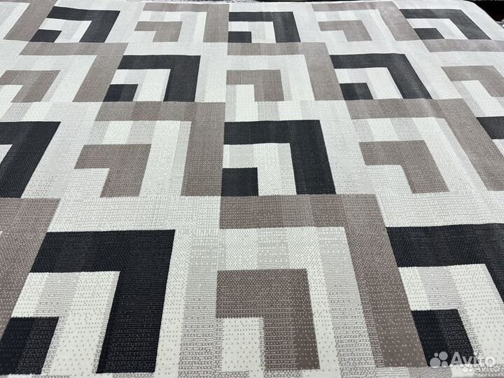 Ковер новый 2х3м