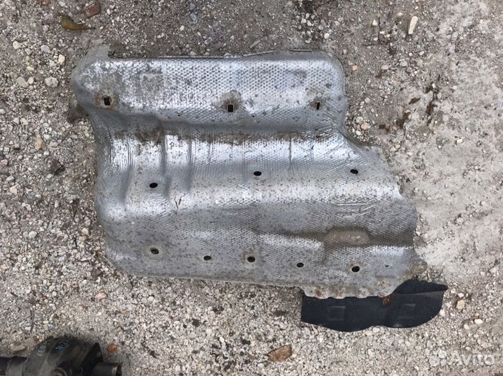 Защита топливного бака Lexus RX 350 c 2010 г.в