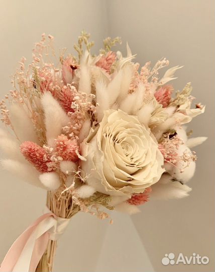 Букеты из сухоцветов и стабилизированных растений