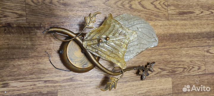 Комплект люстра и бра