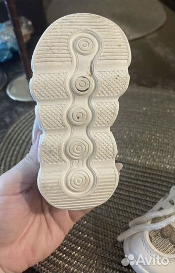 Кроссовки детские 21 размер