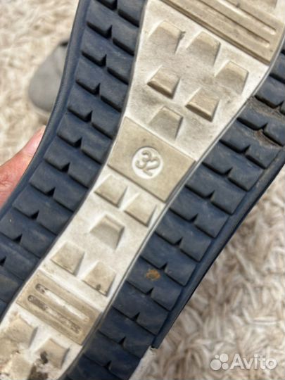 Кроссовки детские