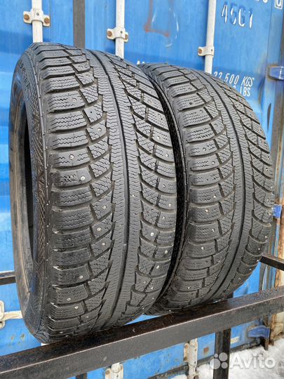 Gislaved Nord Frost 5 235/55 R17