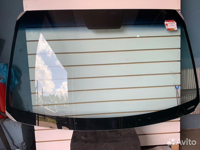 Лобовое стекло Kia Sorento