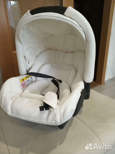 Коляска Adamex Chantal Star 3 в 1