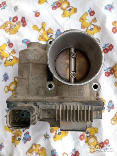 Дроссельная заслонка. Ниссан Санни