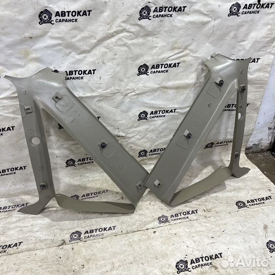 Обшивки задних стоек Daewoo Nexia