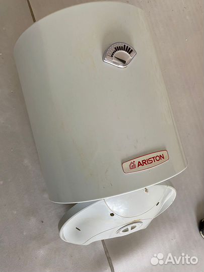 Водонагреватель Ariston