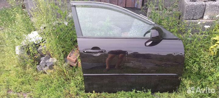 Двери на mazda 6 gg