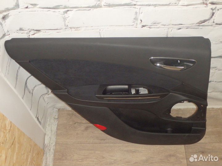 Обшивка ручка двери задней левой Bravo Браво