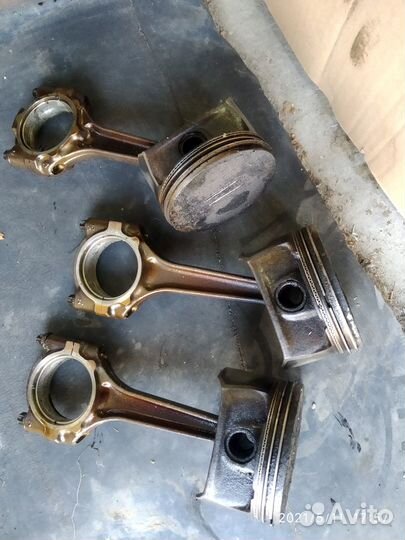 Поршень с шатуном опель двс Z16XEP