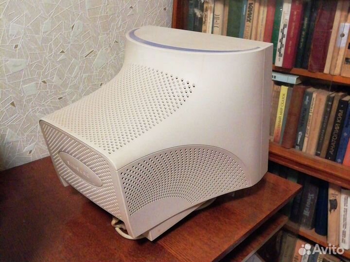 Монитор Samsung SyncMaster 757mb 17 дюймов