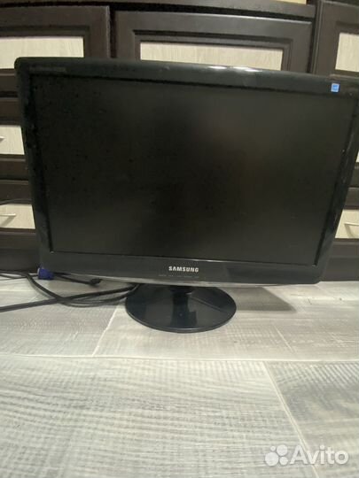 Монитор Samsung b2030n