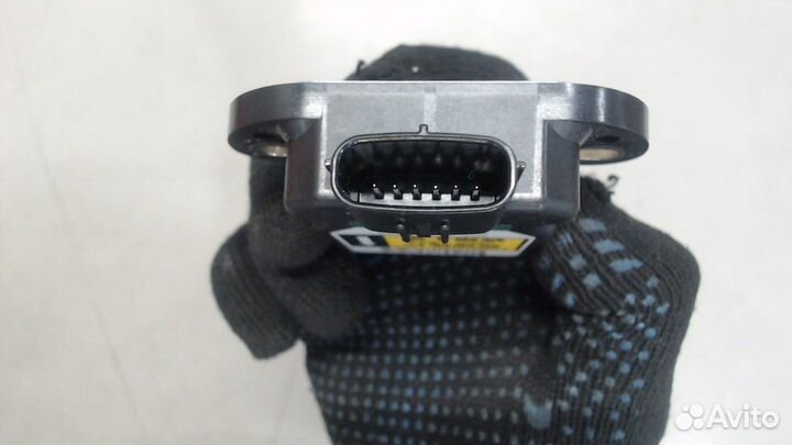 Датчик ускорения Infiniti QX56, 2011