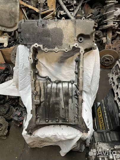 Mercedes Benz R-class масляный поддон