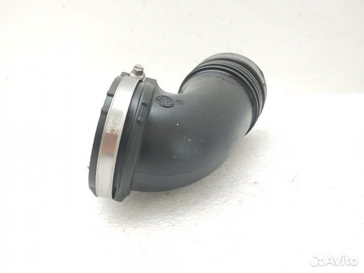 Патрубок воздушного фильтра Peugeot 207 1.6 EP6