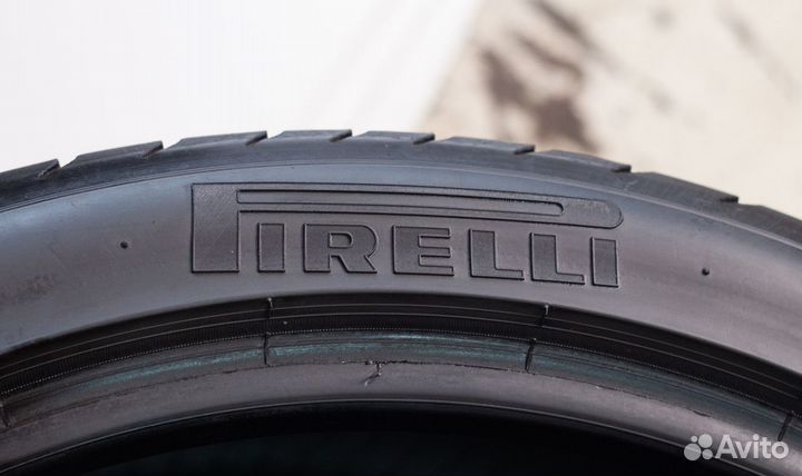 Pirelli P Zero 255/35 R19 и 285/30 R19 98Y