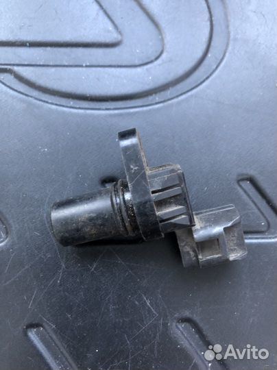 Датчик положения распредвала mitsubishi