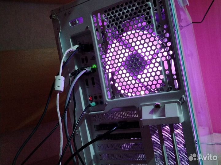 Игровой пк RTX 4060 ryzen 7 5800X 32DDR4 2TB