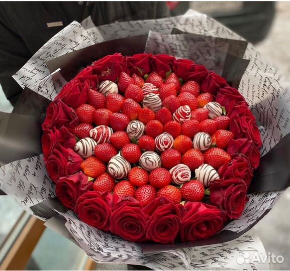 Клубника в шоколаде, букет на 14 февраля