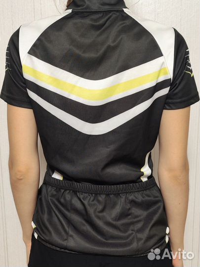 Велосипедная футболка женская