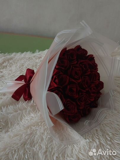 Букет роз из атласных лент на заказ