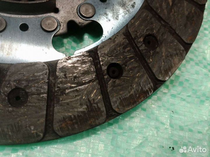 Диск сцепления Ford Mondeo 1 1.8L 1995