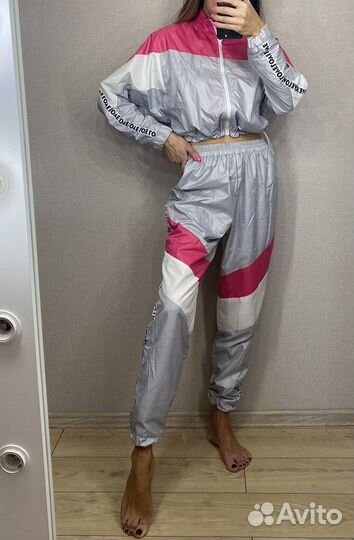Костюм спортивный