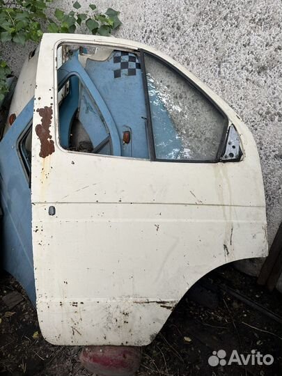 Дверь правая газель