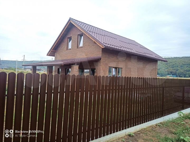 Дом 155 м² на участке 4 сот.