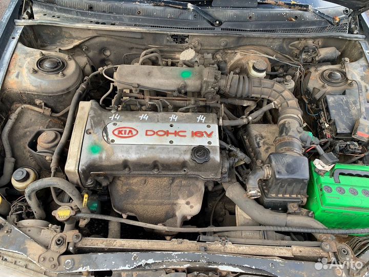 В разборе Kia Clarus