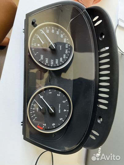 Приборка бмв е60