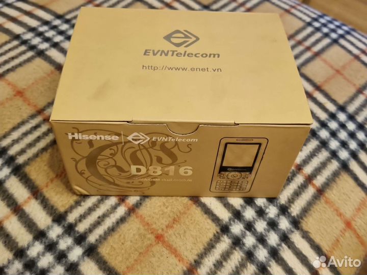 Телефон Hisense D816