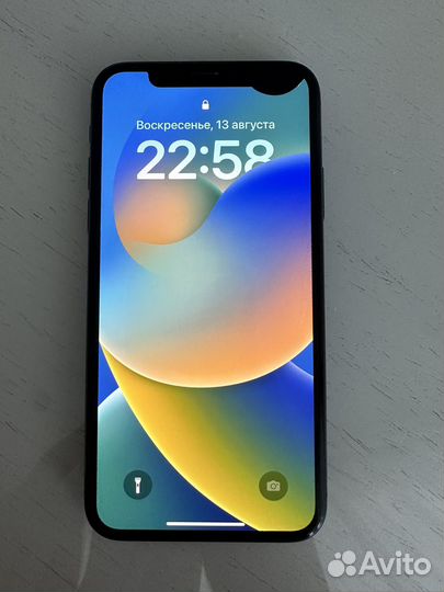 Телефон iPhone X 64gb