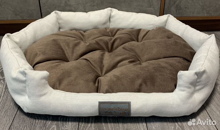 Новая лежанка для собак и кошек 62х75 см