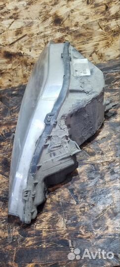 Фара передняя правая Renault Logan 1 рестайлинг