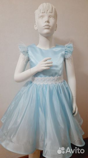 Нарядное платье р. 128 / 134