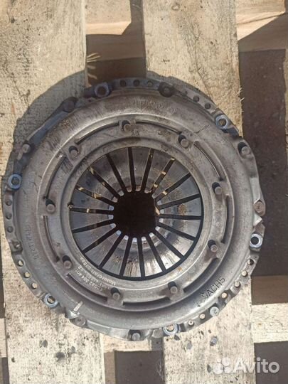 Корзина сцепления Ford Focus 2002 2.0 МКПП