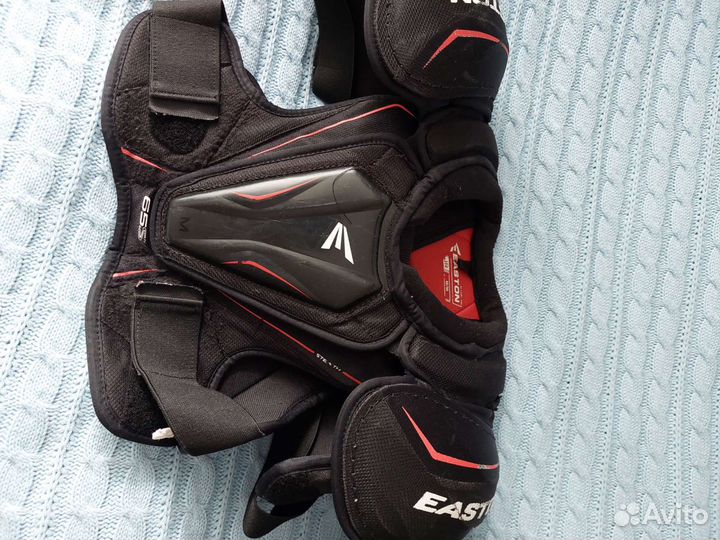 Нагрудник хоккейный