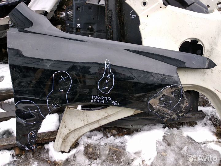Крыло Toyota Land Cruiser