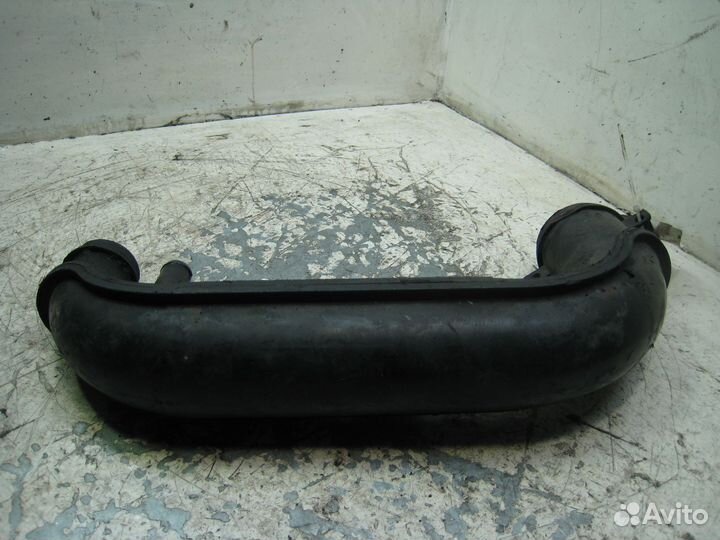 Патрубок турбины воздушный C6W4A6897649 Форд