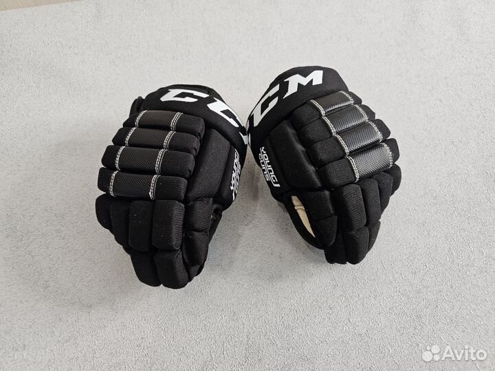 Краги хоккейные детские, CCM, новые, размер 9