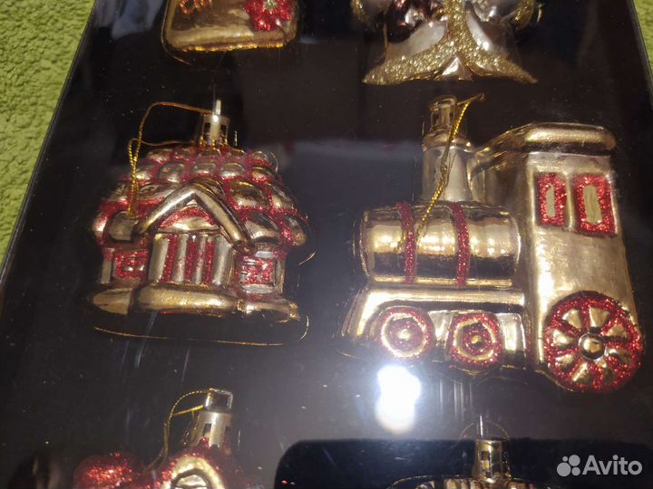 Елочные игрушки