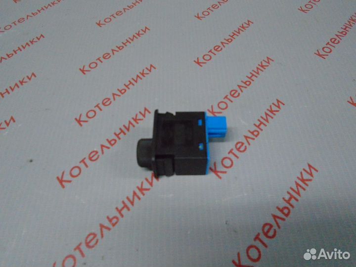 Nissan 25190-AV600 Джойстик управление