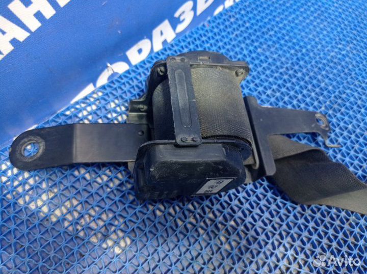 Передний правый ремень безопасности Chevrolet