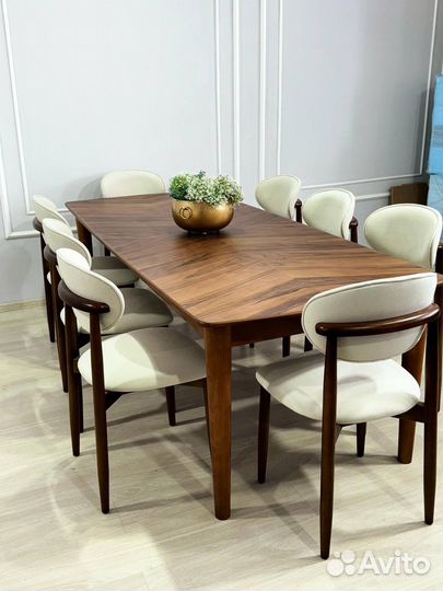 Столы и стулья новые