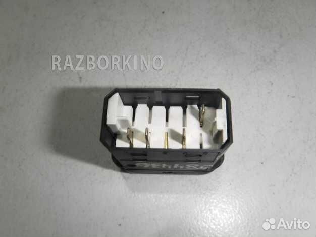 Кнопка Мерседес W670 Vario