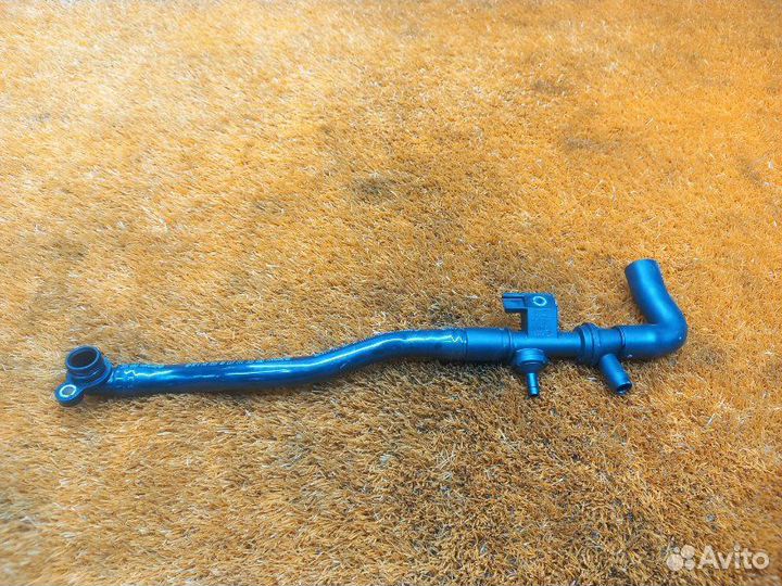 Клапан вентиляции картерных газов Volkswagen Golf